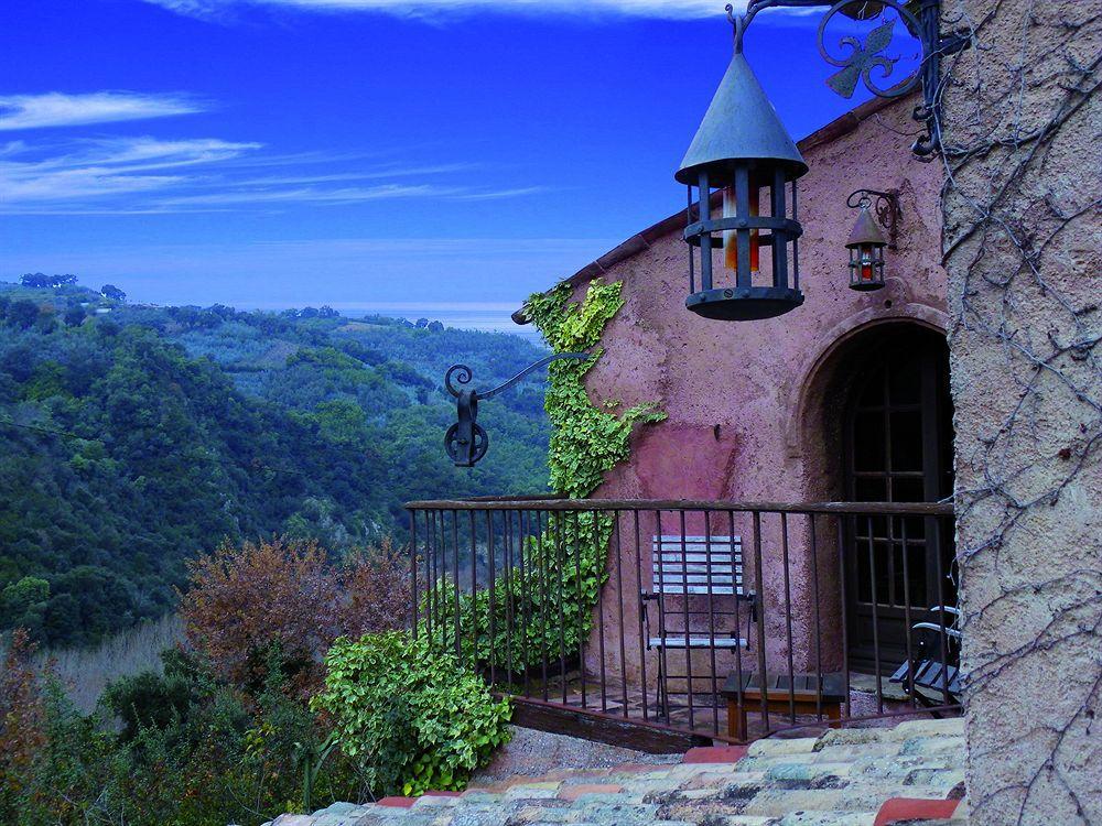 Chateau Hotel La Vignette Haute Auribeau-sur-Siagne ภายนอก รูปภาพ