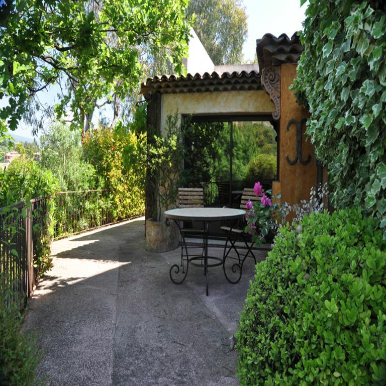Chateau Hotel La Vignette Haute Auribeau-sur-Siagne ห้อง รูปภาพ