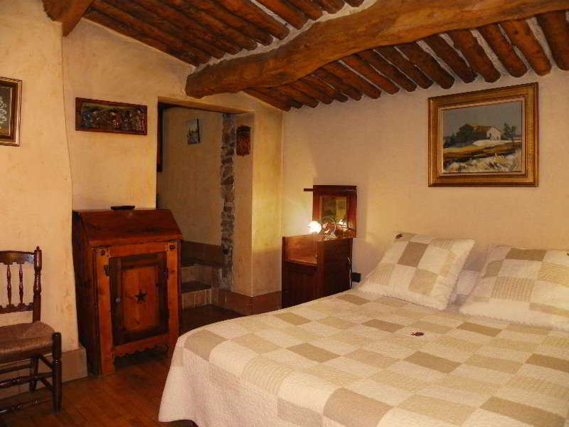 Chateau Hotel La Vignette Haute Auribeau-sur-Siagne ภายนอก รูปภาพ